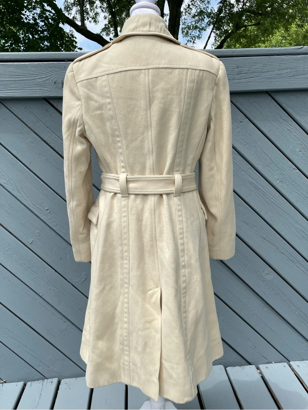 Burberry London Belted Long Trench Coat with Tortoiseshell Buttons sz 10 - Picture 4 of 15